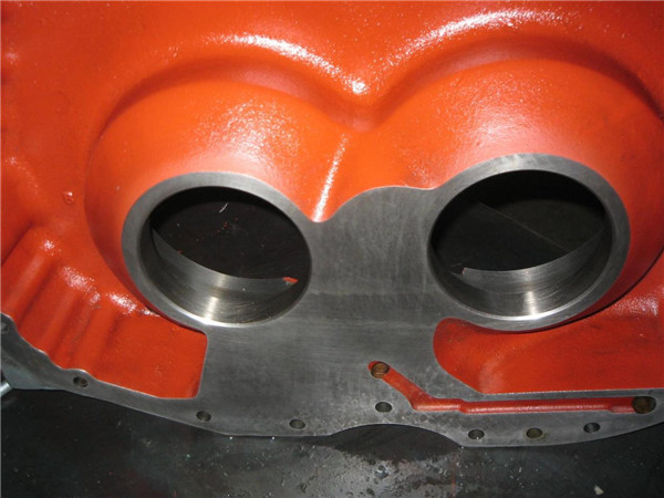 ѹ�����豸���Ĳ�λ���ά�޷���